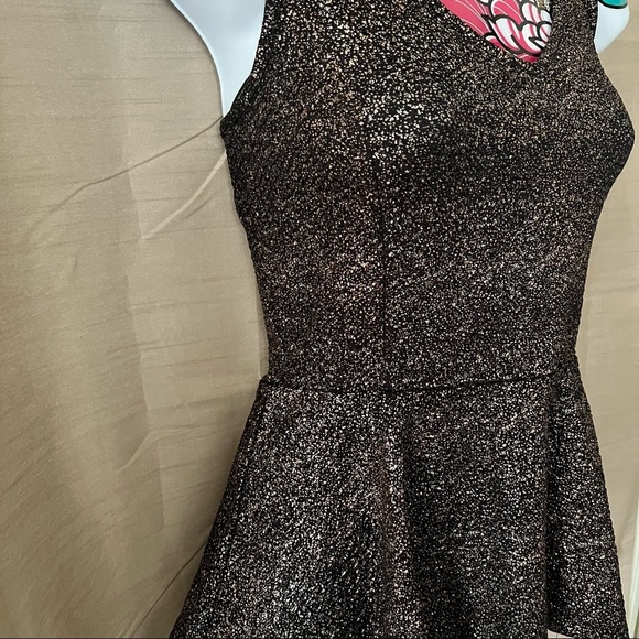 Collective Concepts Black Rose Gold Shimmer Peplum Blouse - Picture 3 of 4